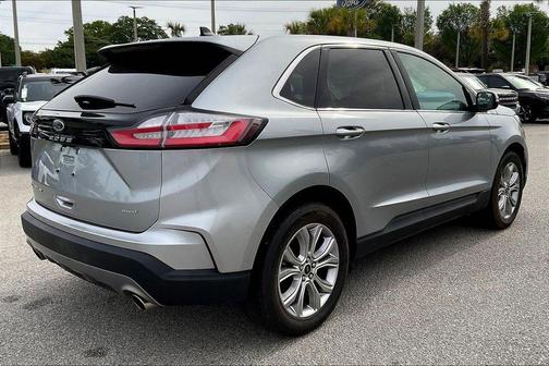 Silver Metallic 2024 Ford Edge Titanium