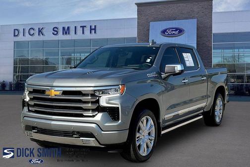 Sterling Gray Metallic 2026 Chevrolet Silverado 1500 High Country