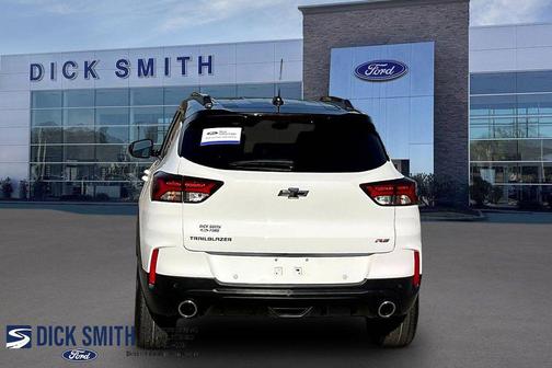 Summit White 2023 Chevrolet Trailblazer RS