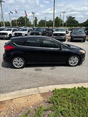 2017 Ford Focus Titanium
