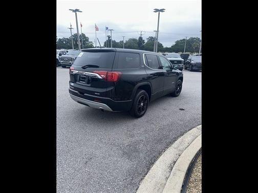 2019 GMC Acadia SLE-1