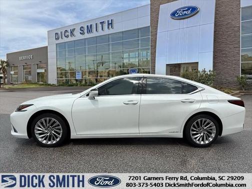 2021 Lexus ES 300h Ultra Luxury