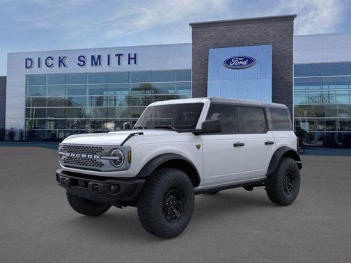 Oxford White 2026 Ford Bronco Badlands