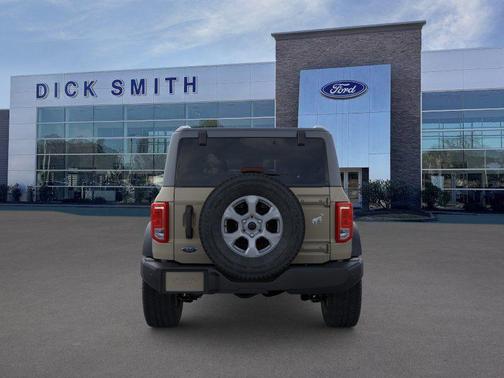 Desert Sand 2026 Ford Bronco Big Bend