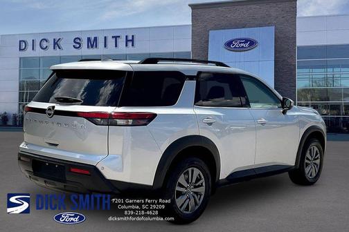 Brilliant Silver Metallic 2025 Nissan Pathfinder SV FWD