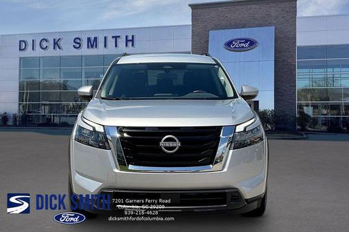 Brilliant Silver Metallic 2025 Nissan Pathfinder SV FWD