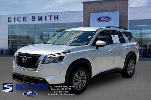 Brilliant Silver Metallic 2025 Nissan Pathfinder SV FWD