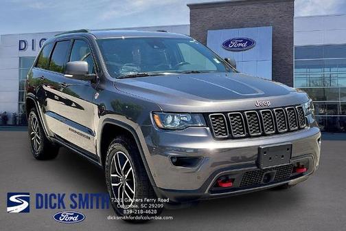 Granite Crystal Clearcoat Metallic 2020 Jeep Grand Cherokee TRAILHAWK