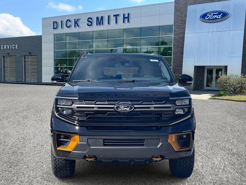 2025 Ford Expedition Tremor