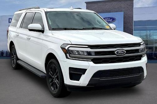 OXFORD WHITE 2024 Ford Expedition XLT