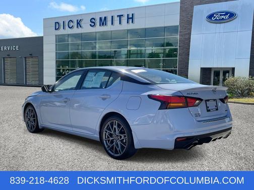 2023 Nissan Altima SR VC-Turbo FWD