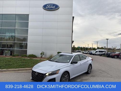 2023 Nissan Altima SR VC-Turbo FWD