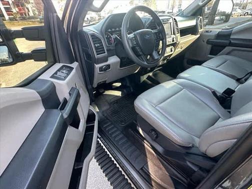 2022 Ford F-350 XL