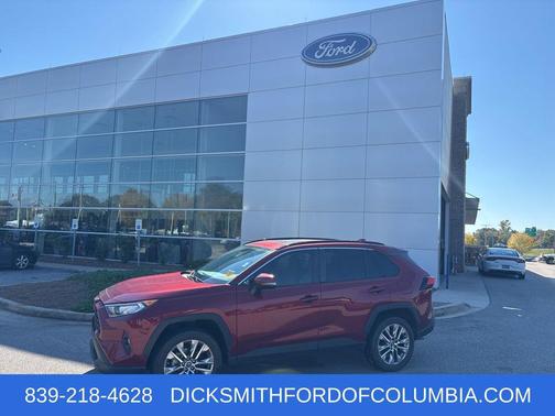 2020 Toyota RAV4 XLE Premium