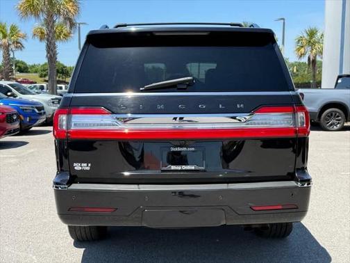 2020 Lincoln Navigator Black Label
