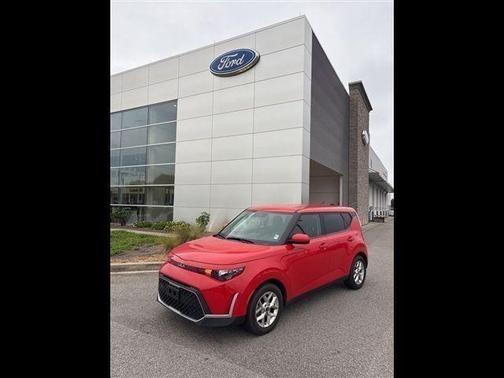 2023 Kia Soul LX