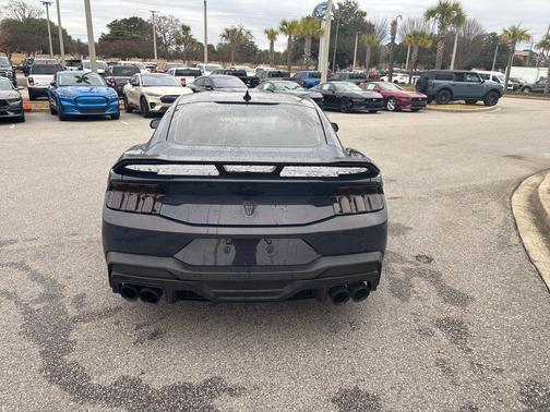 2025 Ford Mustang Dark Horse Fastback