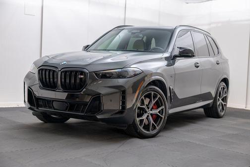 2025 BMW X5 M60i