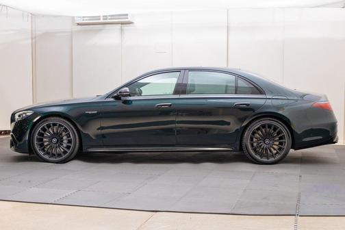 2025 Mercedes-Benz AMG S 63 E 4MATIC