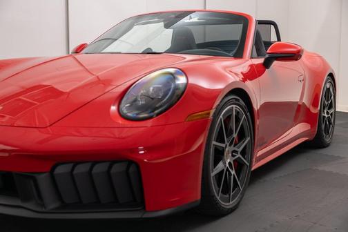 2025 Porsche 911 Carrera GTS