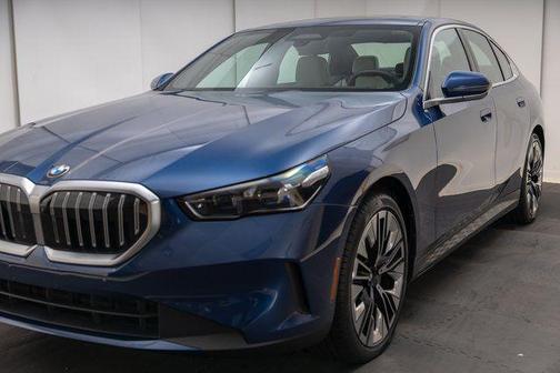 2024 BMW 530 i xDrive