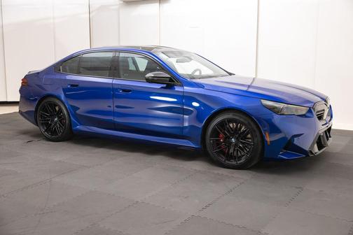 2025 BMW M5 Base