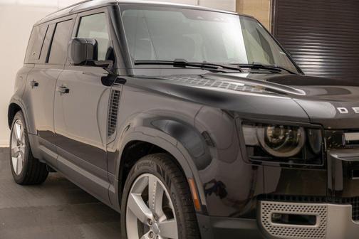 2020 Land Rover Defender 110 First Edition