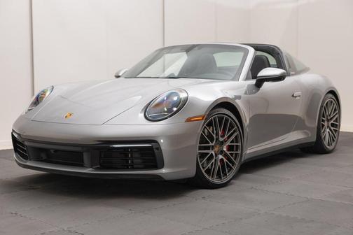 2022 Porsche 911 Targa 4S