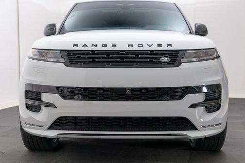 2024 Land Rover Range Rover Sport SE