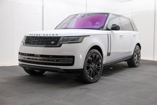 2023 Land Rover Range Rover P530 SE
