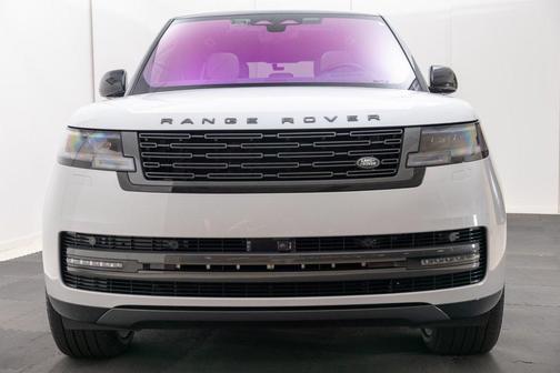 2023 Land Rover Range Rover P530 SE