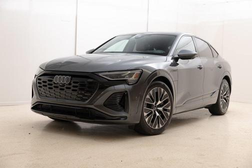 2024 Audi Q8 e-tron Prestige
