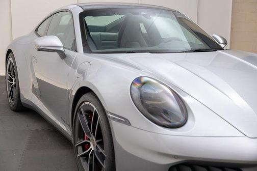 2025 Porsche 911 Carrera GTS