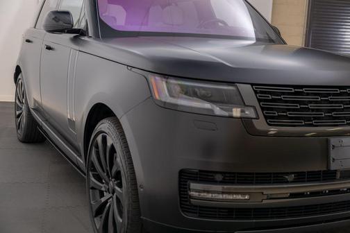 2023 Land Rover Range Rover P530 SE