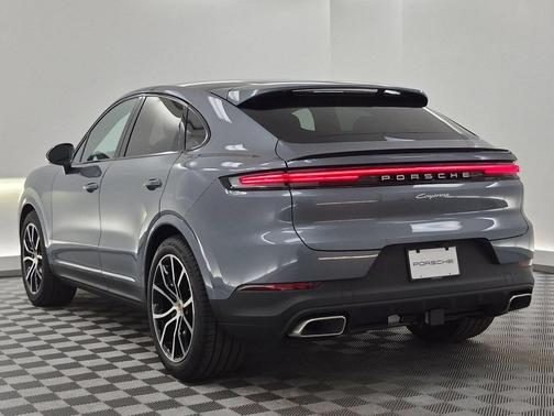 Vanadium Grey Metallic 2026 Porsche Cayenne Cayenne