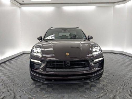 2024 Porsche Macan AWD