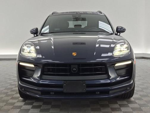 Blue 2023 Porsche Macan Macan