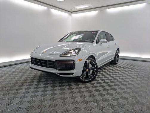 2023 Porsche Cayenne Turbo