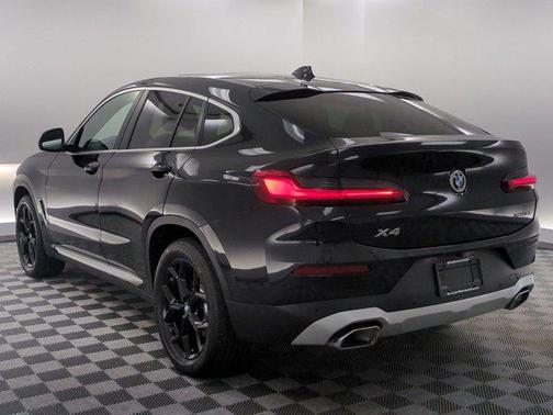 Black Sapphire Metallic 2024 BMW X4 xDrive30i