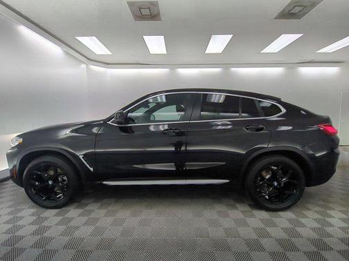 Black Sapphire Metallic 2024 BMW X4 xDrive30i