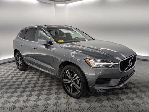 2018 Volvo XC60 T5 Momentum