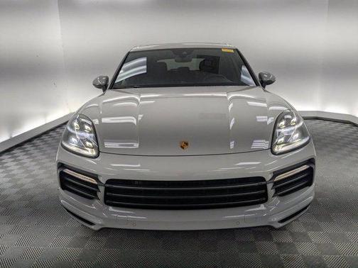 2022 Porsche Cayenne Platinum Edition