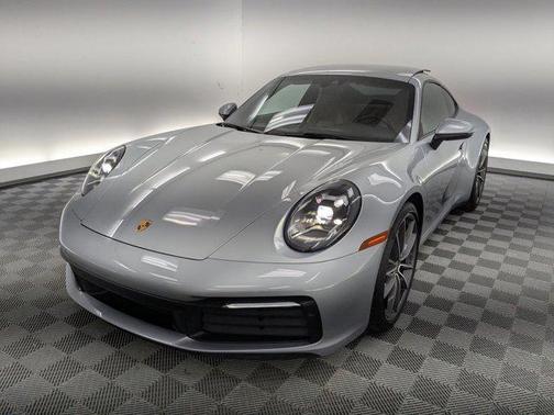 2021 Porsche 911 Carrera