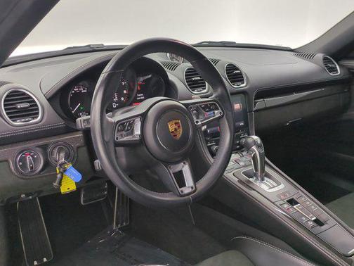 Silver/Gray 2022 Porsche 718 Spyder Roadster