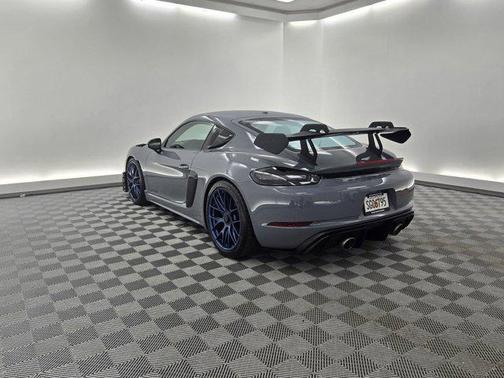2024 Porsche 718 Cayman GT4 RS
