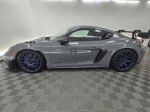 2024 Porsche 718 Cayman GT4 RS