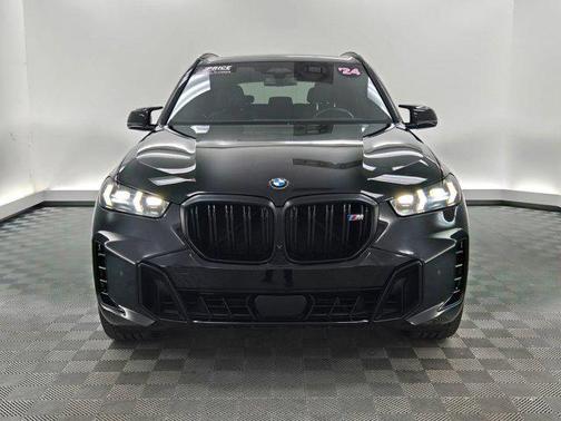 2024 BMW X5 M60i