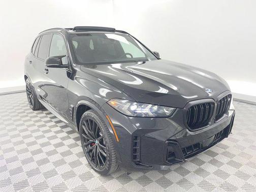 2024 BMW X5 M60i