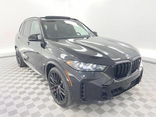 2024 BMW X5 M60i