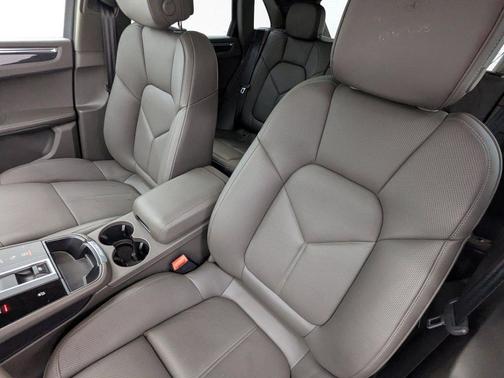 Volcano Grey Metallic 2026 Porsche Macan T